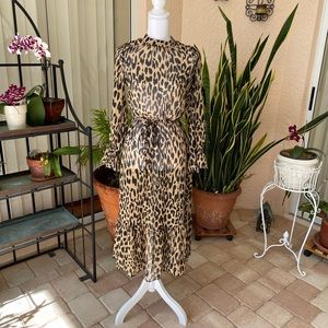 Leopard Print High Neckline Maxi Dresss